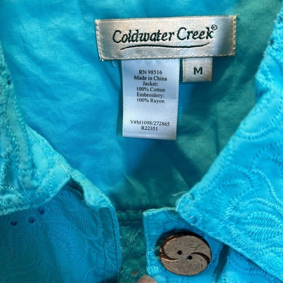 Eyelet Design Jacket - Picture 2 of 6